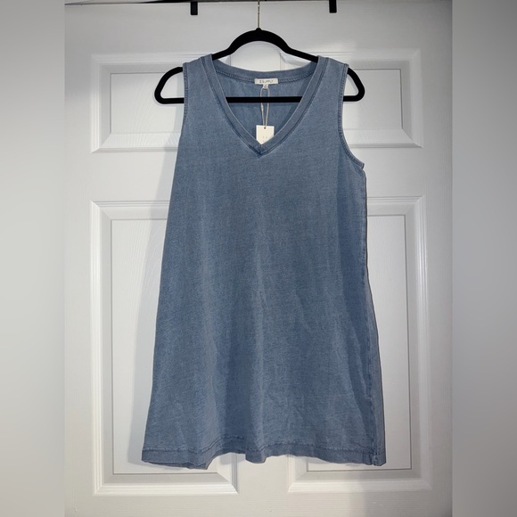 Z Supply Medium Indigo V-Neck Top - Picture 2 of 6